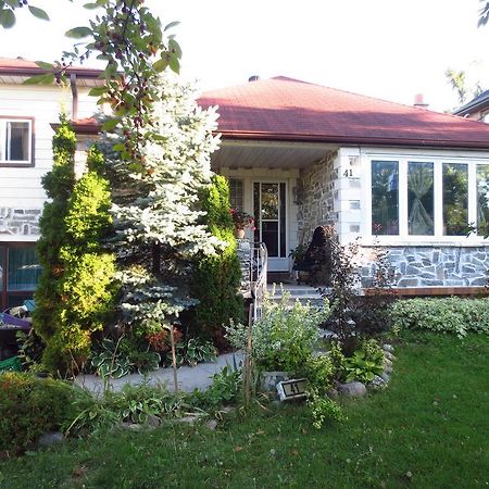 דירות טורונטו North York Bb Bed & Breakfast מראה חיצוני תמונה